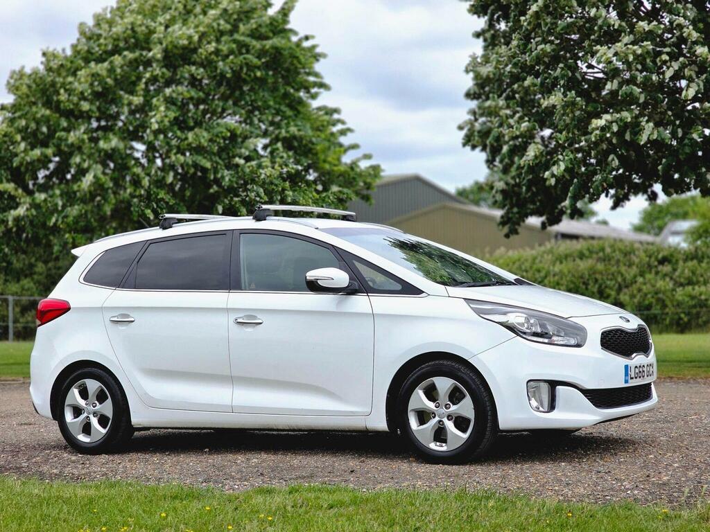 Kia Carens 1.7 Crdi 2 Dct Euro 6 Ss White #2