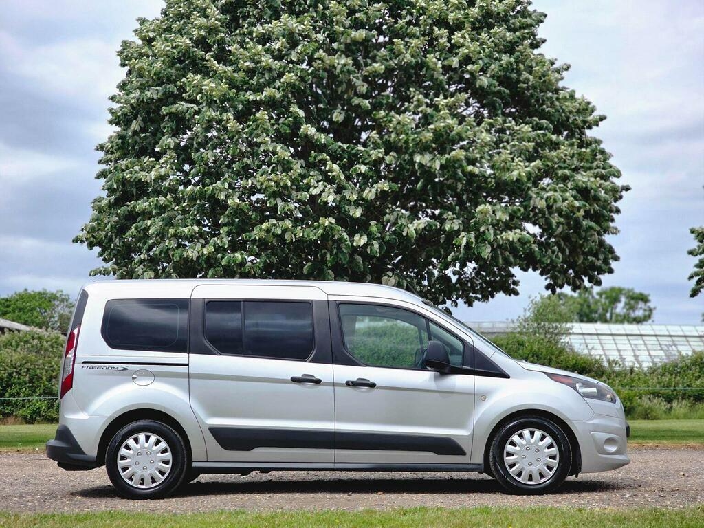 Ford Grand Tourneo Connect 1.5 Tdci Zetec Powershift Euro 6 Ss Silver #4