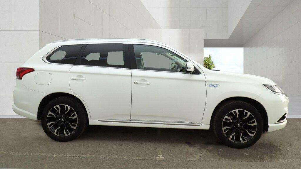 Mitsubishi Outlander 2.0H 12Kwh 4H Cvt 4Wd Euro 6 Ss White #5