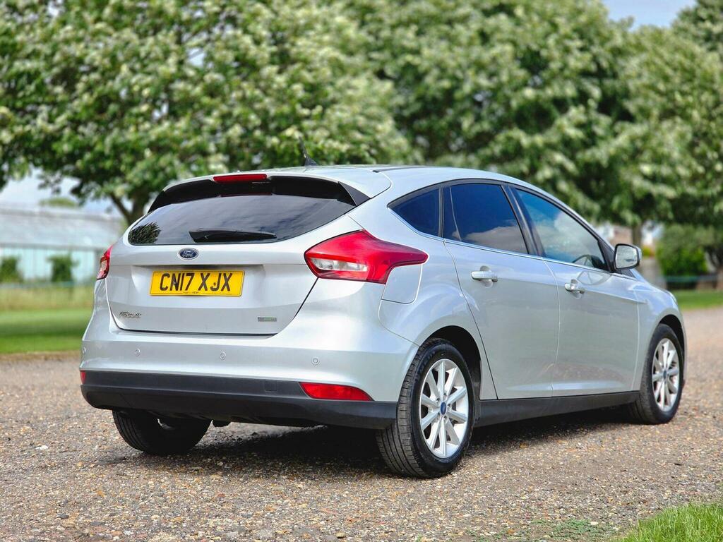 Ford Focus 1.0T Ecoboost Titanium Euro 6 Ss CN17XJX Silver #5