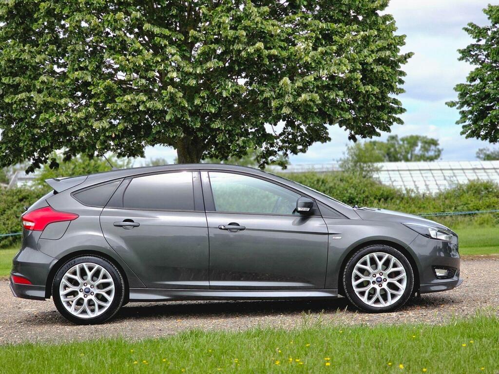 Ford Focus 1.0T Ecoboost St-line Euro 6 Ss BP18EJD Grey #3