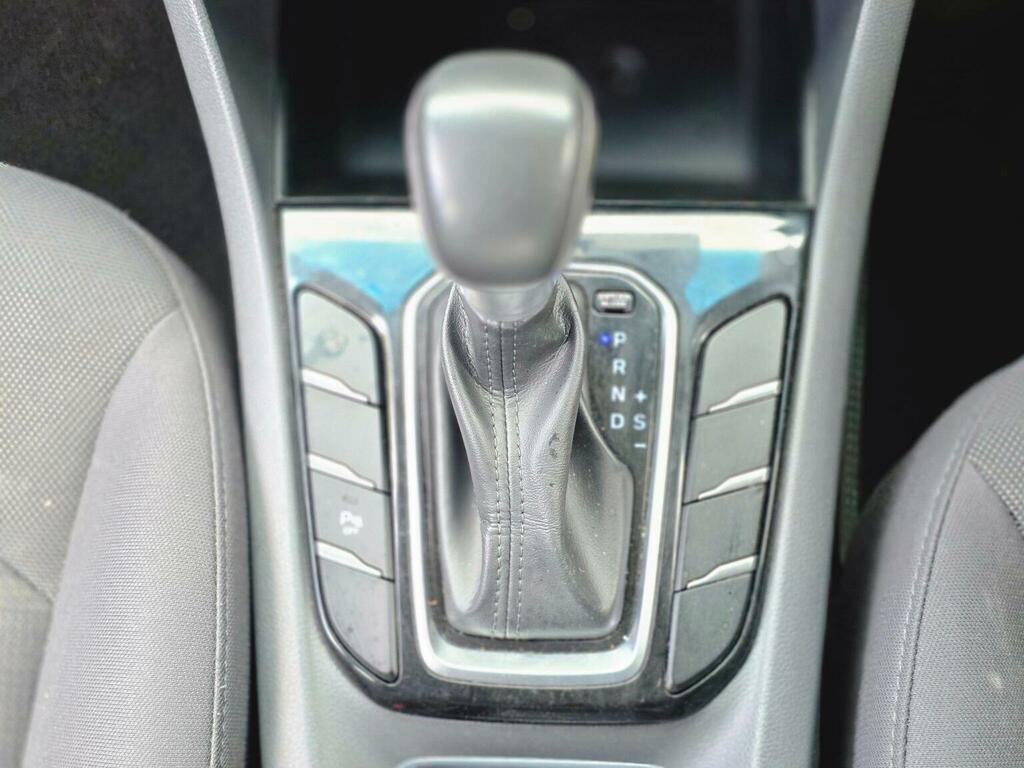 Hyundai Ioniq Hatchback Grey #24