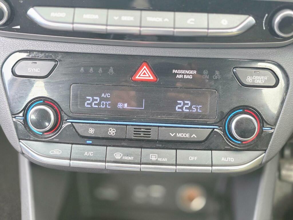 Hyundai Ioniq Hatchback Grey #41