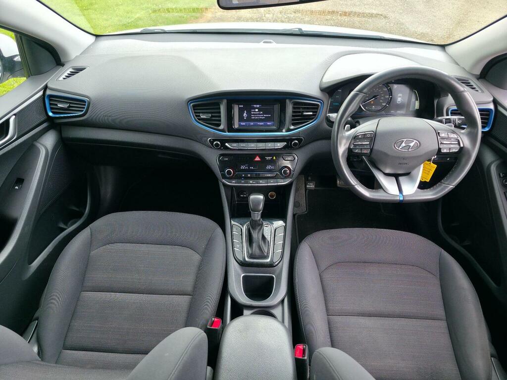 Hyundai Ioniq Hatchback Grey #22