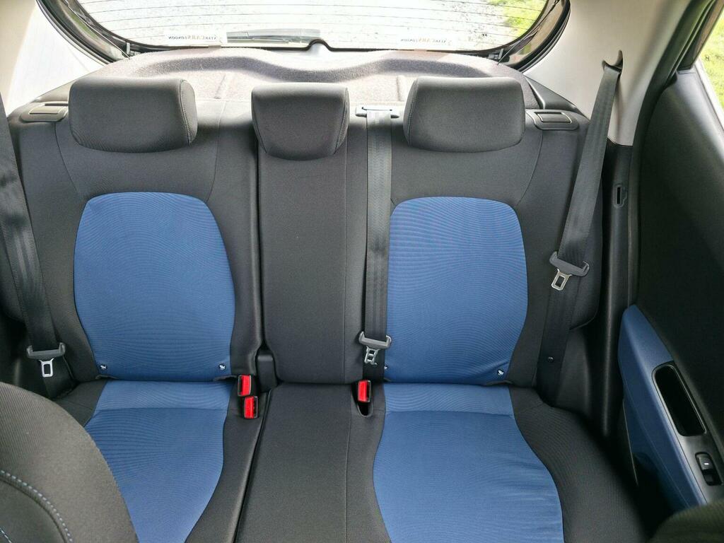 Hyundai I10 Hatchback Orange #21