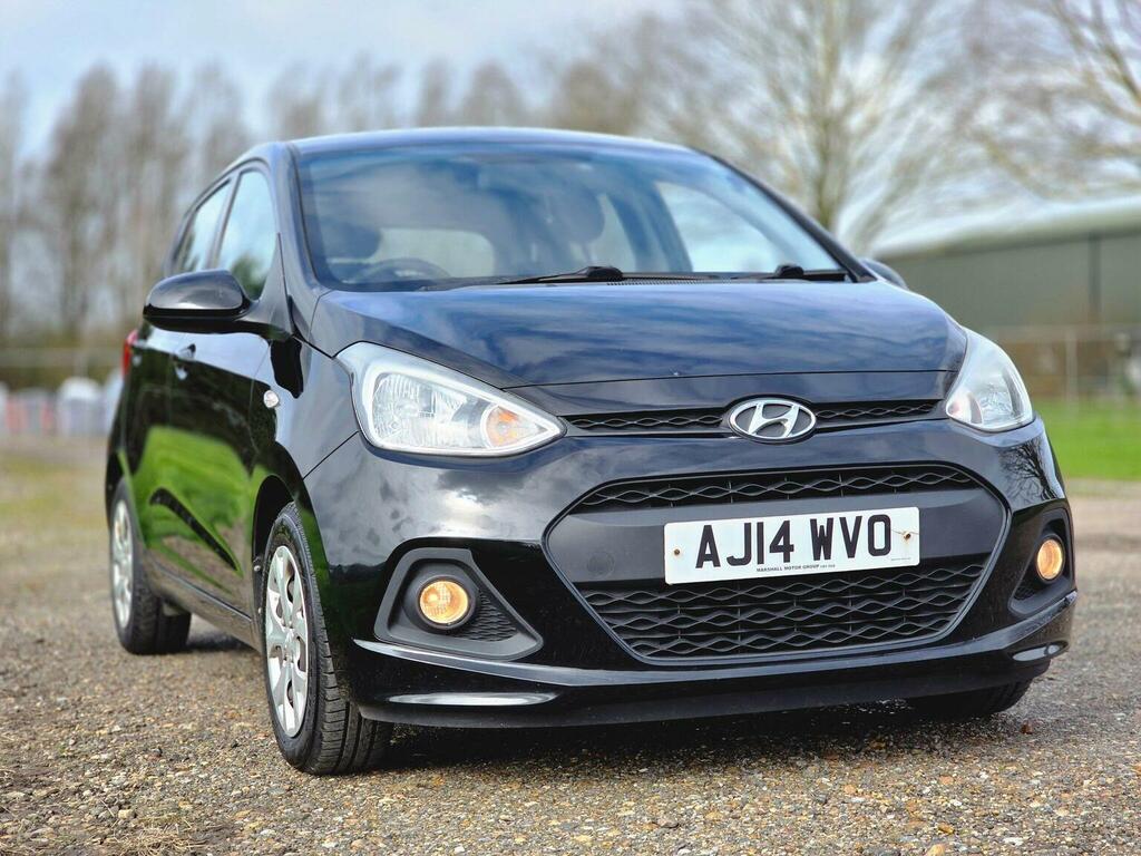 Hyundai I10 Hatchback Orange #15