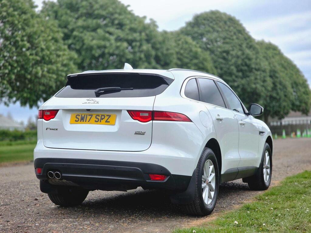 Jaguar F-Pace 2.0 D180 Prestige Awd Euro 6 Ss White #6