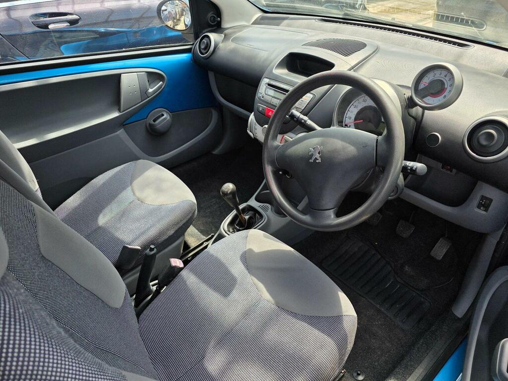 Peugeot 107 1.0 12V Urban Euro 4 Blue #4