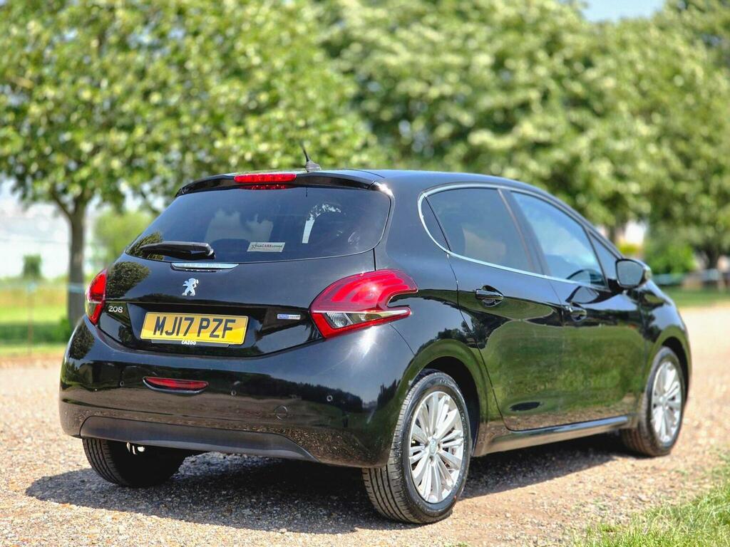 Peugeot 208 1.2 Puretech Allure Eat Euro 6 Ss Black #6
