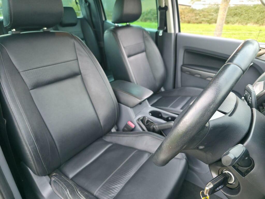 Ford Ranger Ranger Wildtrak 4X4 Double Cab Tdci Orange #23
