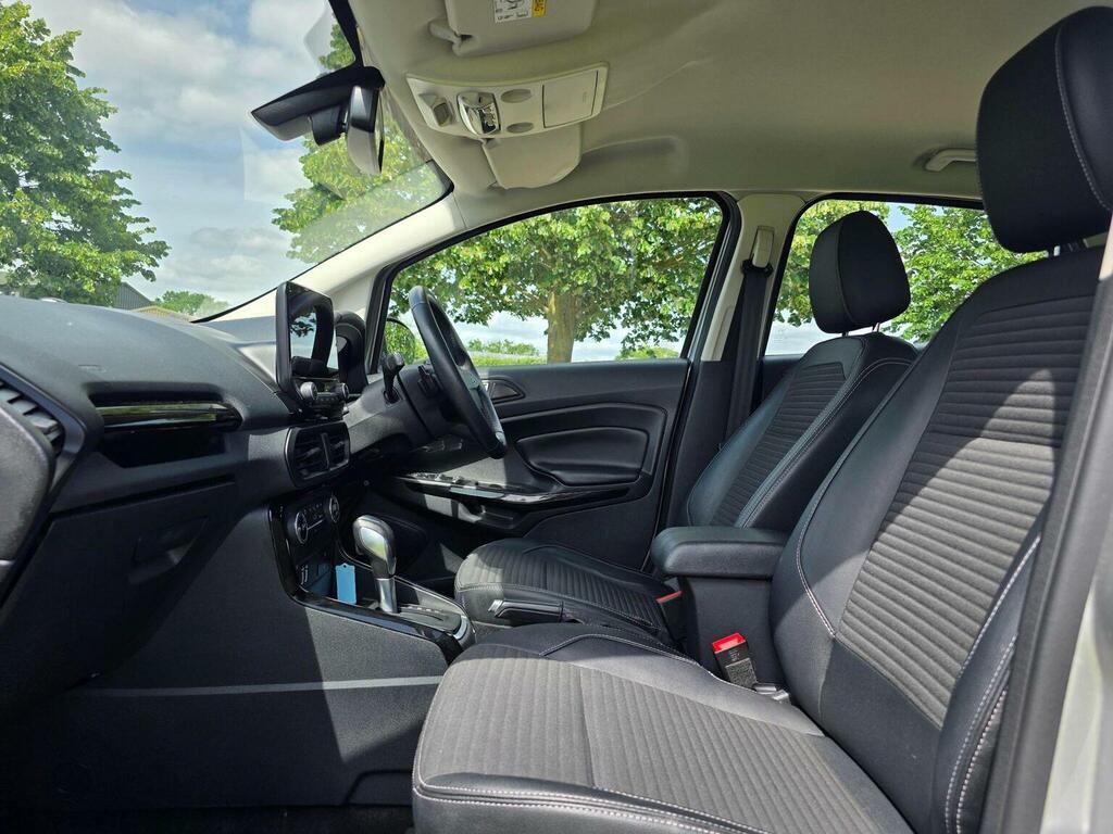 Ford Ecosport Ecosport Titanium Silver #19