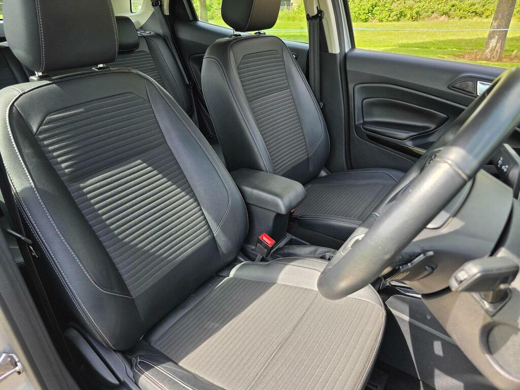 Ford Ecosport Ecosport Titanium Silver #21