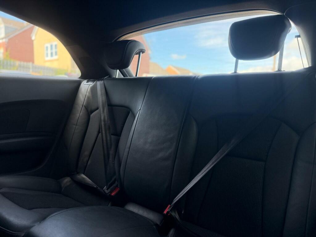 Audi A1 1.6 Tdi Sport Euro 5 Ss Black #34