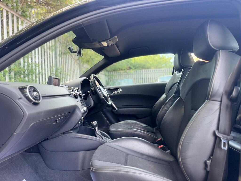 Audi A1 1.6 Tdi Sport Euro 5 Ss Black #30