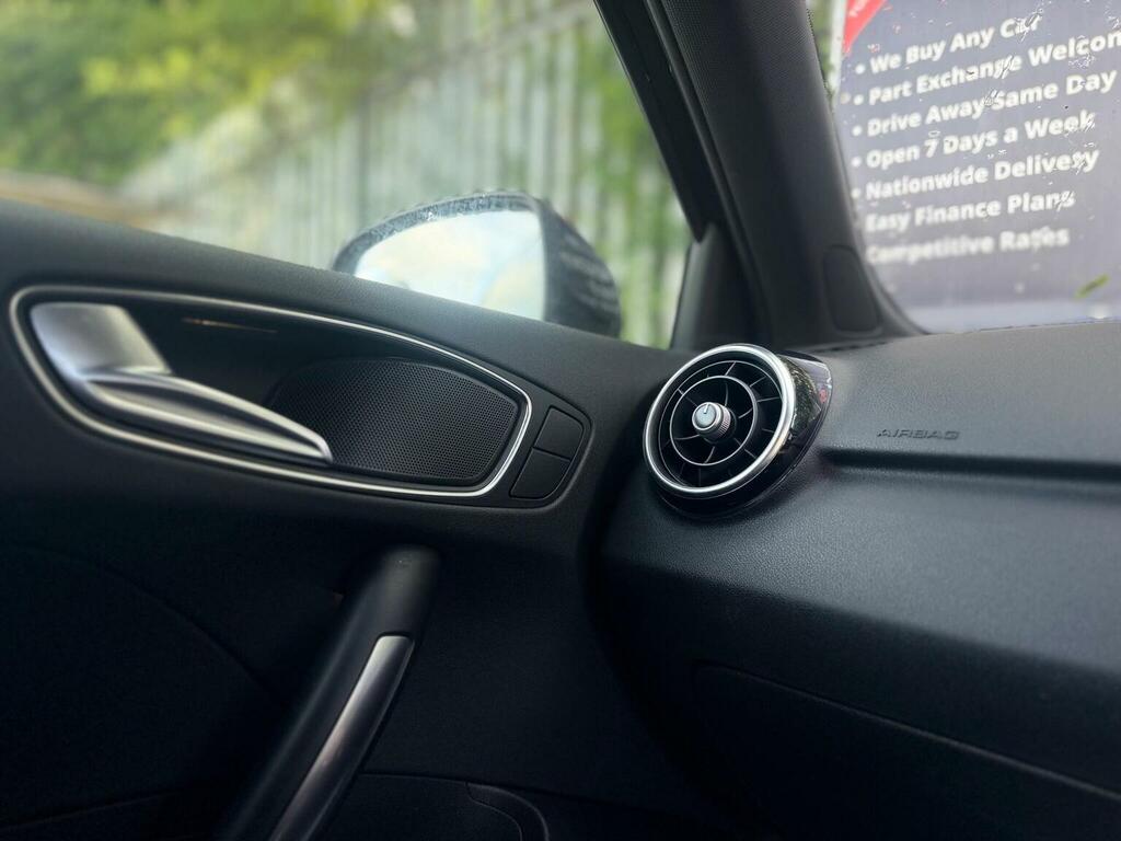 Audi A1 1.6 Tdi Sport Euro 5 Ss Black #23