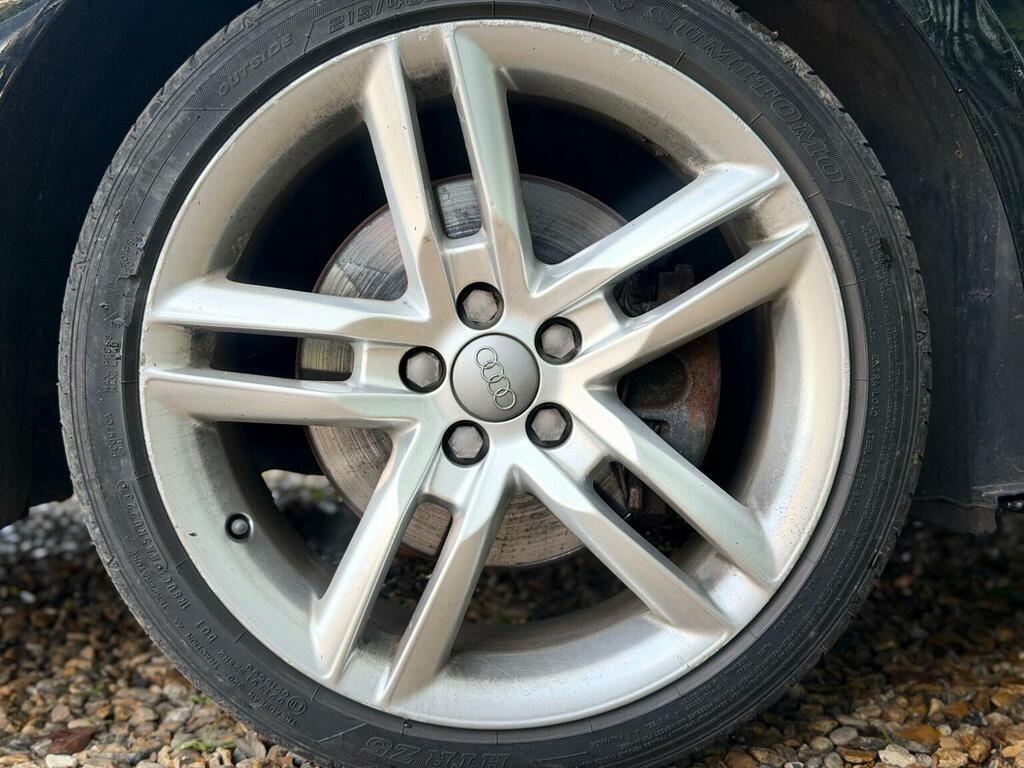 Audi A1 1.6 Tdi Sport Euro 5 Ss Black #36