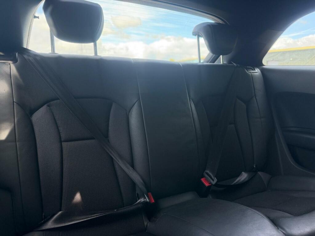 Audi A1 1.6 Tdi Sport Euro 5 Ss Black #35