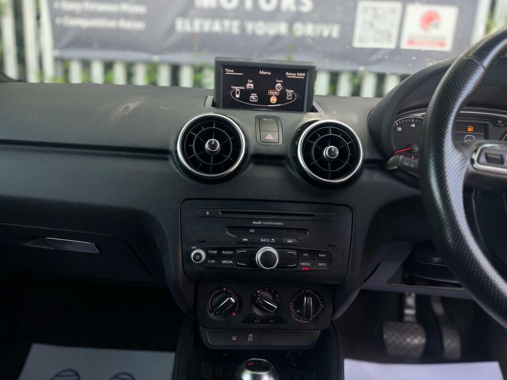 Audi A1 1.6 Tdi Sport Euro 5 Ss Black #20