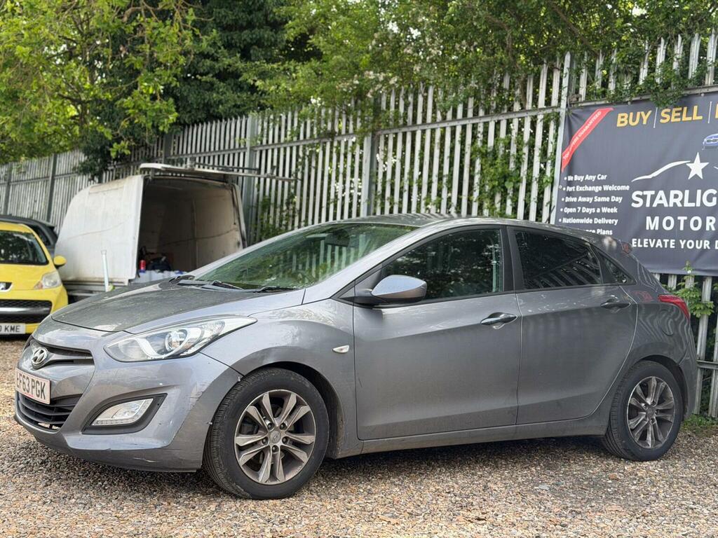 Hyundai I30 1.4 Crdi Classic Euro 5 #4