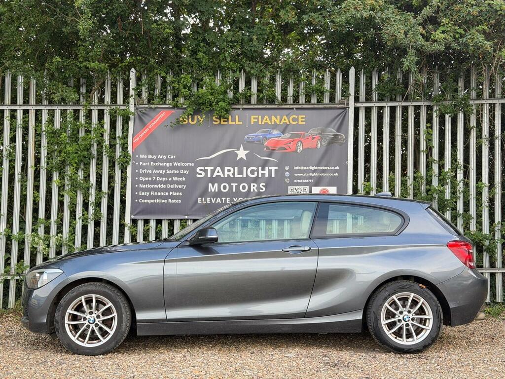 BMW 1 Series 120D Sport Hatchback Black #4
