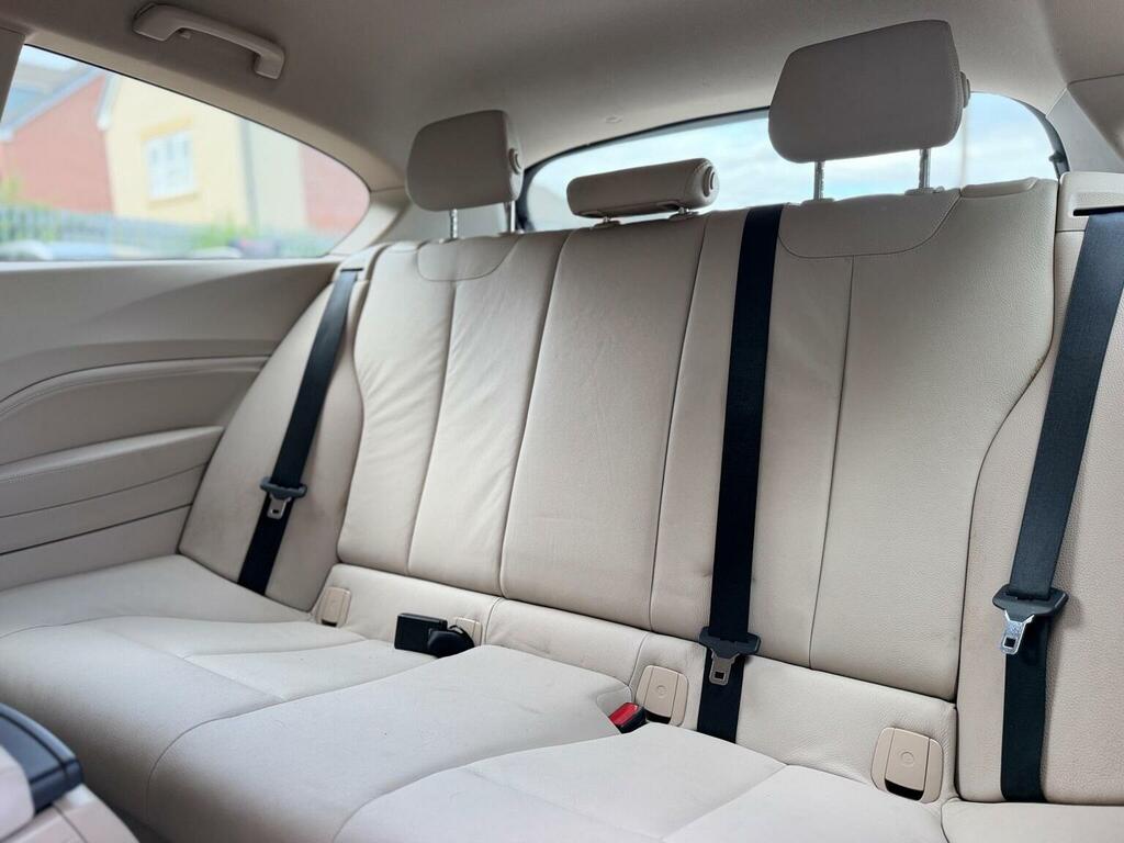 BMW 1 Series 120D Sport Hatchback Black #39