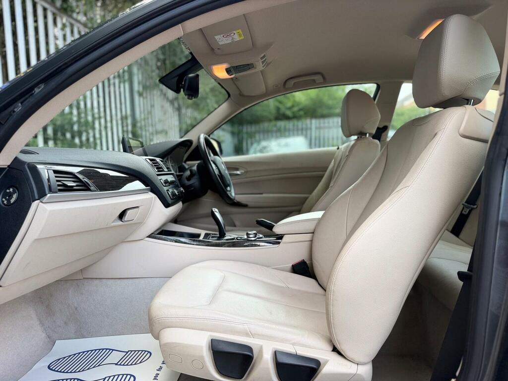 BMW 1 Series 120D Sport Hatchback Black #32