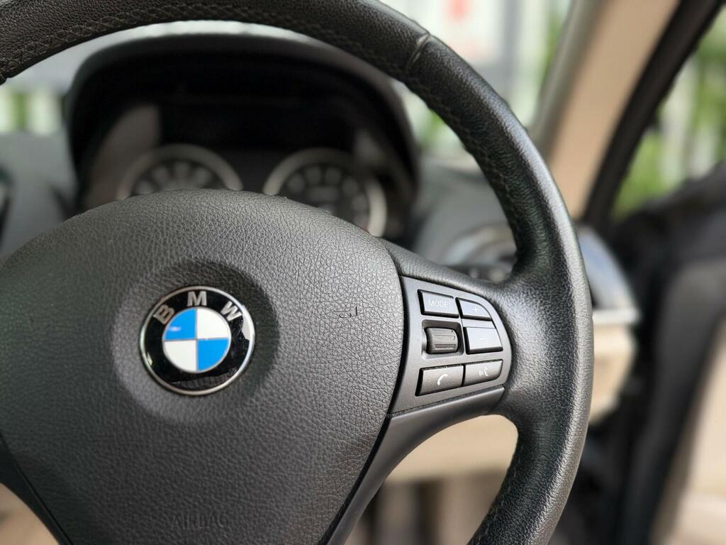 BMW 1 Series 120D Sport Hatchback Black #16