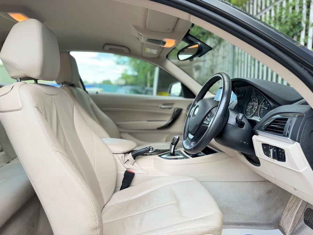 BMW 1 Series 120D Sport Hatchback Black #29