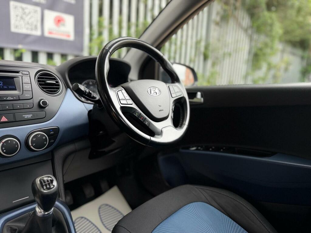 Hyundai I10 1.0 S 65 Bhp White #31