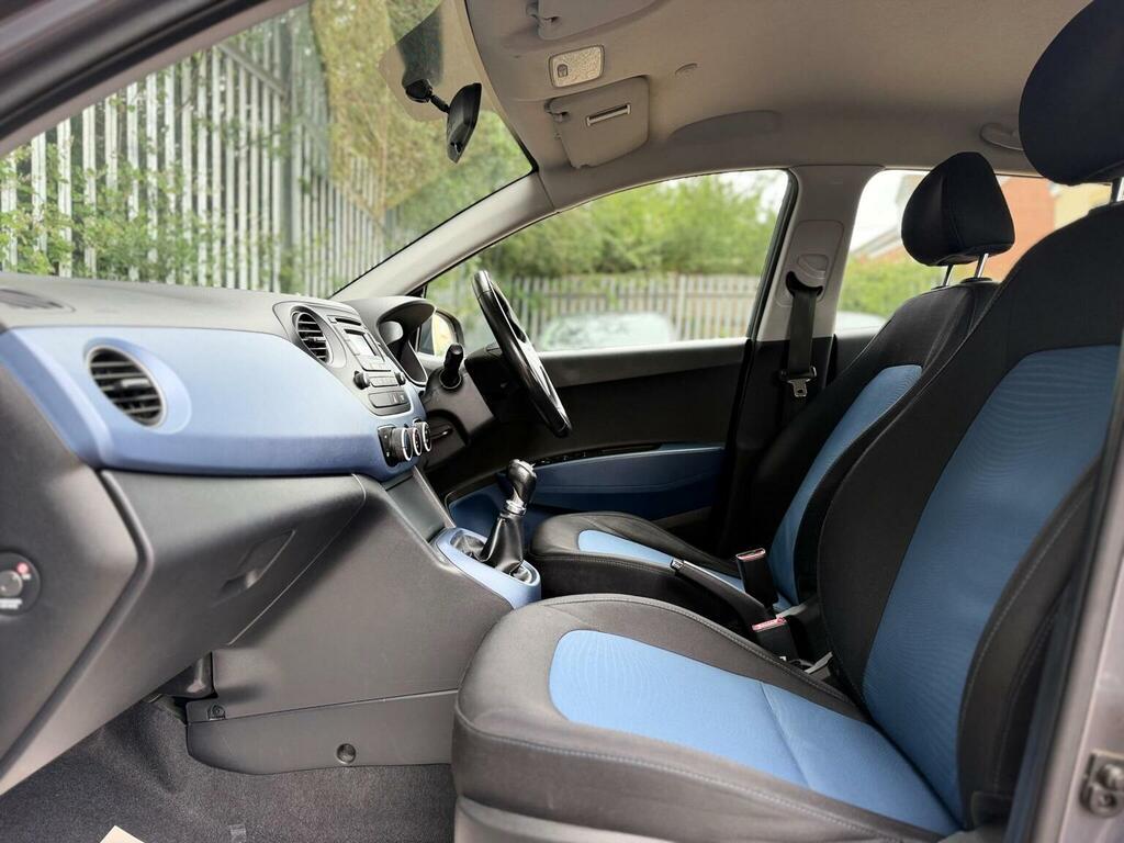 Hyundai I10 1.0 S 65 Bhp White #26