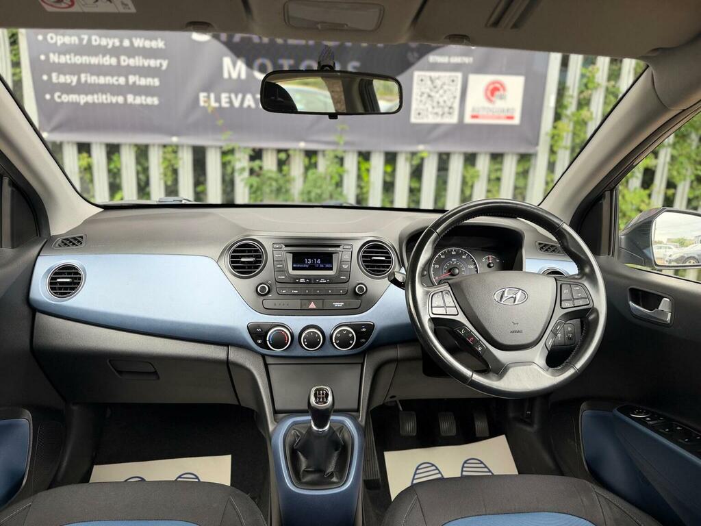Hyundai I10 1.0 S 65 Bhp White #38