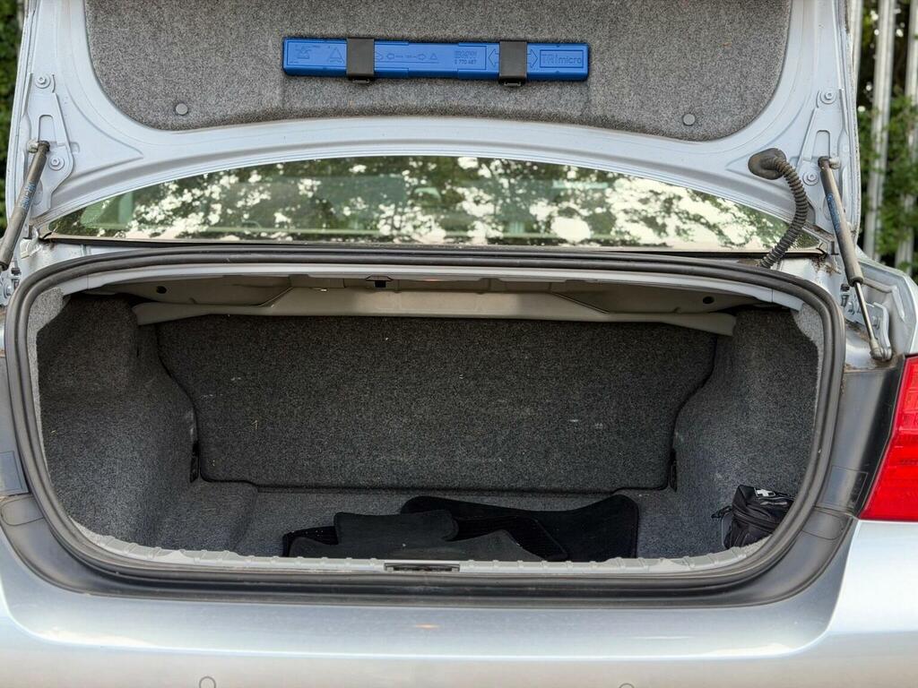 BMW 3 Series Saloon 2.0 Blue #37