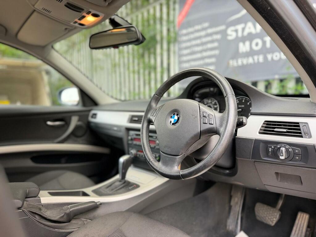 BMW 3 Series Saloon 2.0 Blue #23
