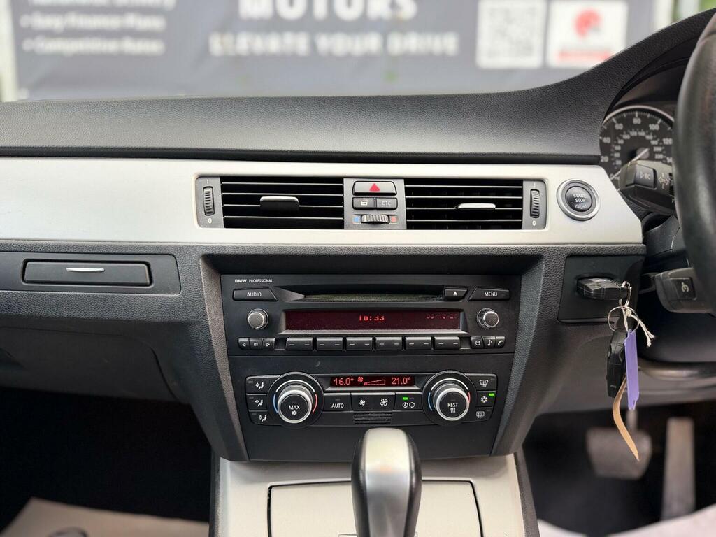 BMW 3 Series Saloon 2.0 Blue #15