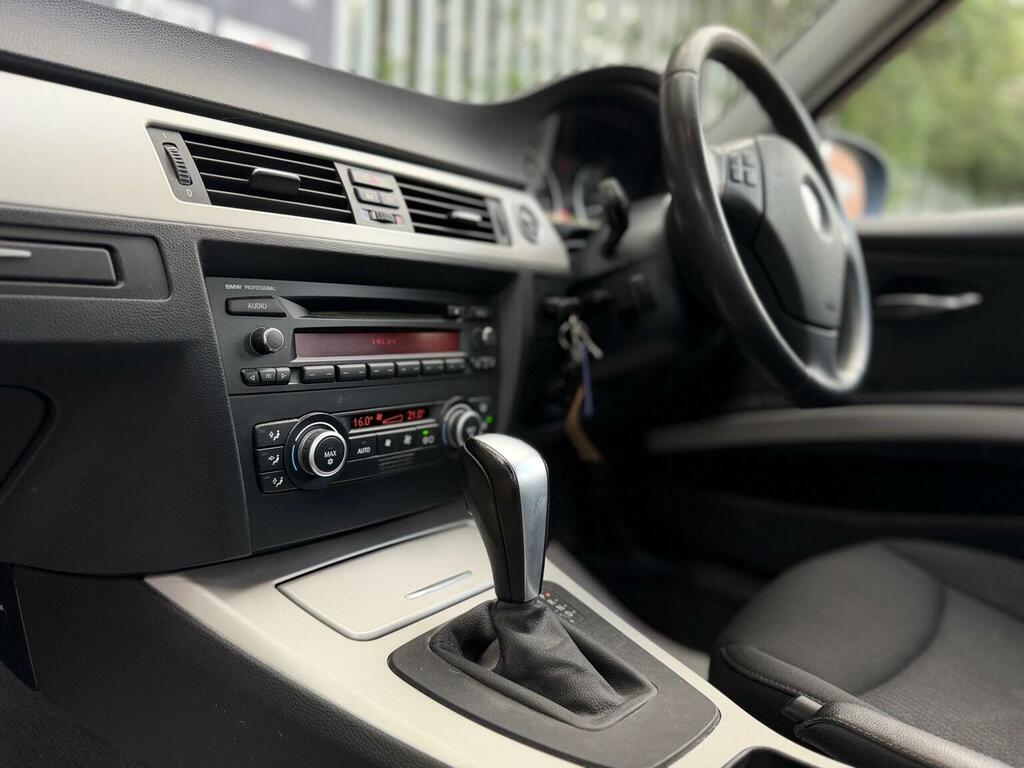 BMW 3 Series Saloon 2.0 Blue #28