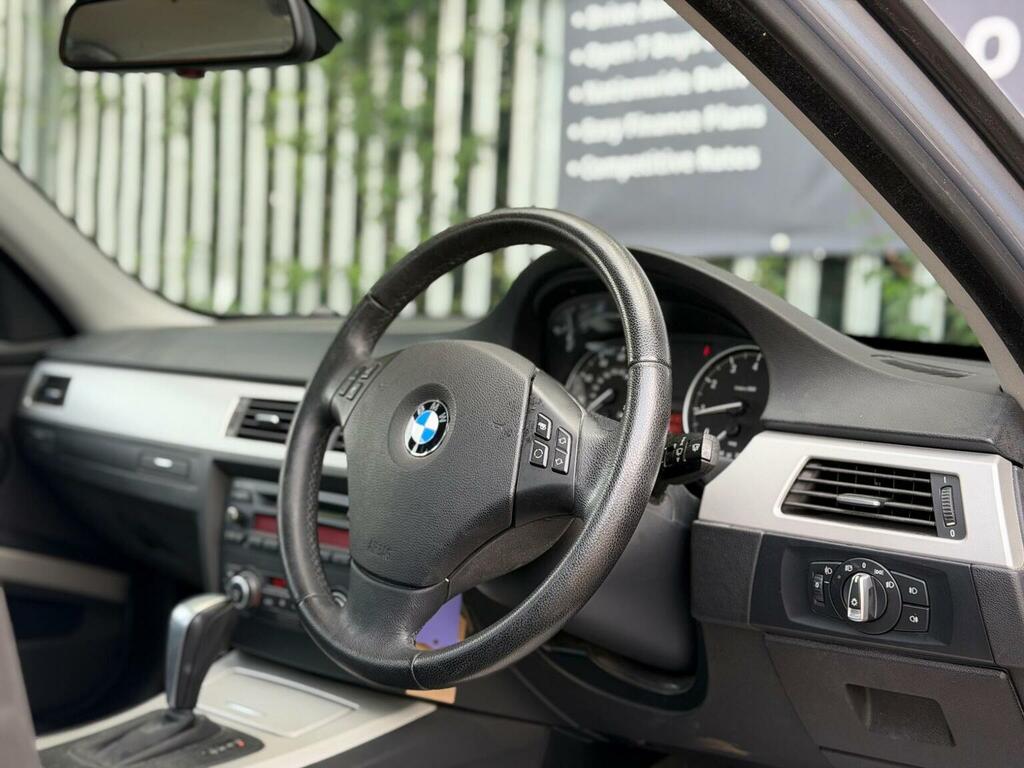 BMW 3 Series Saloon 2.0 Blue #3