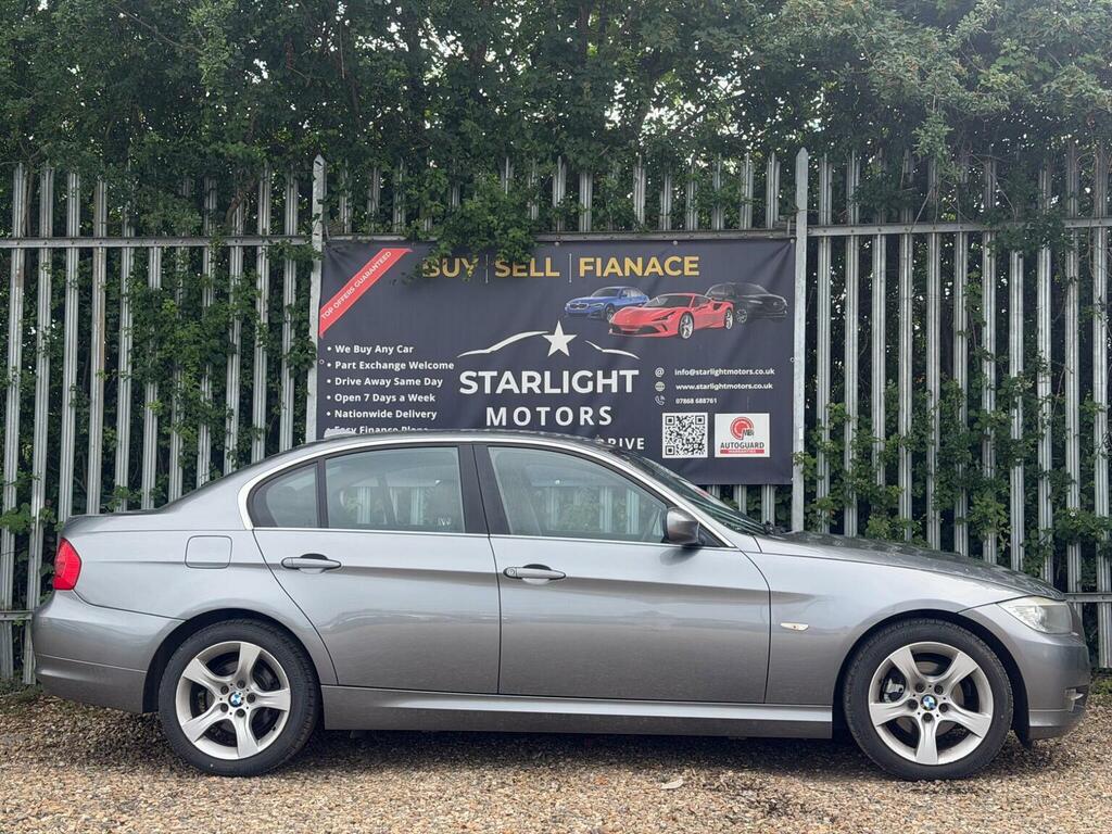 BMW 3 Series Estate Silver #4