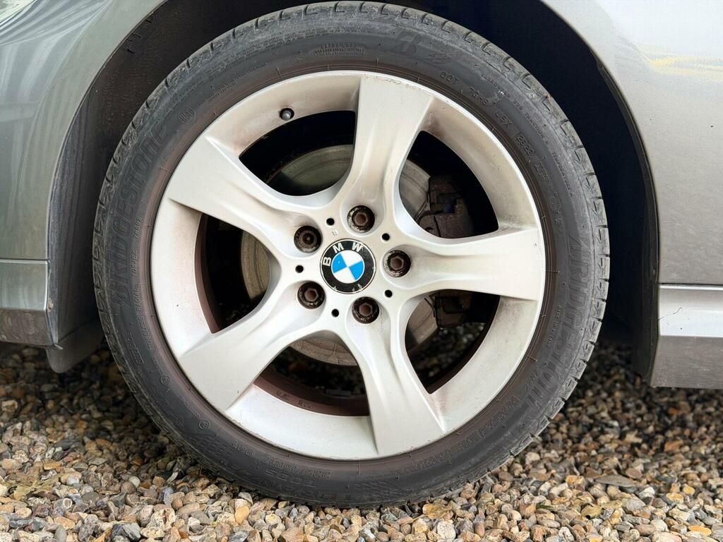 BMW 3 Series Estate Silver #40