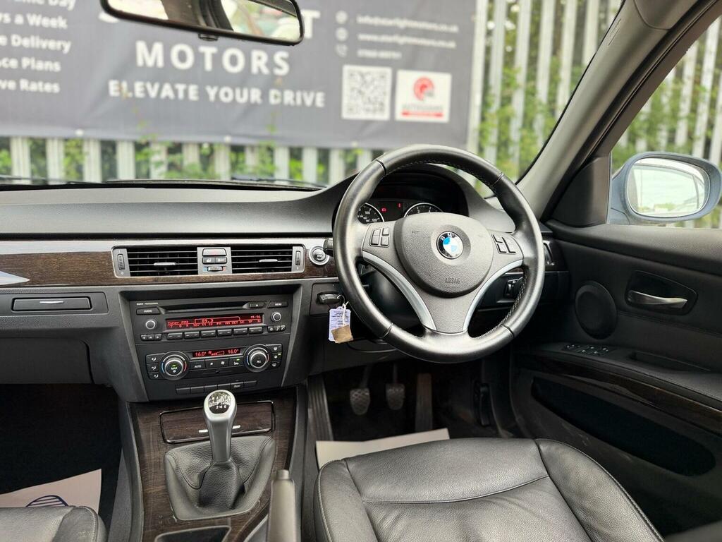 BMW 3 Series Estate Silver #36