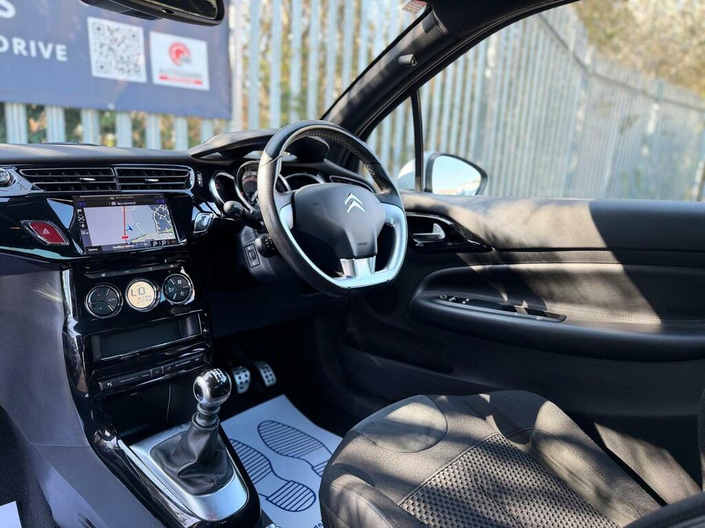 DS DS 3 1.6 Bluehdi Prestige Ss 118 Bhp Grey #39