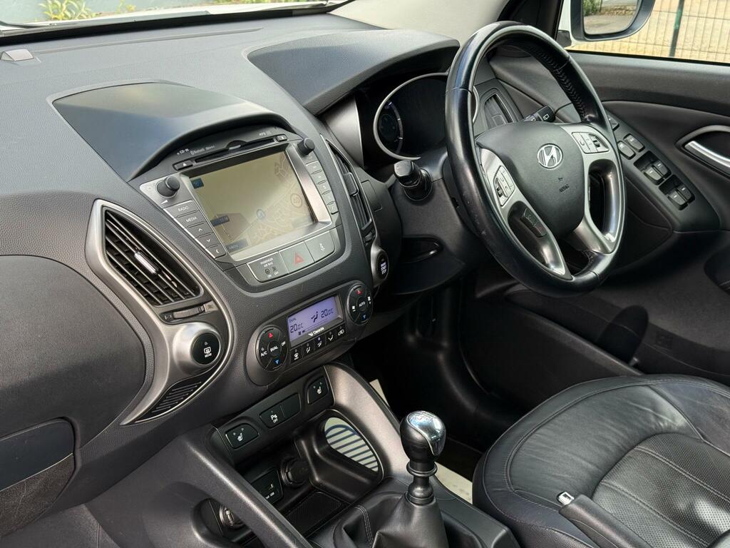Hyundai Ix35 1.7 Se Nav Blue #9