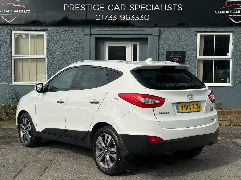 Hyundai Ix35 Premium White #4