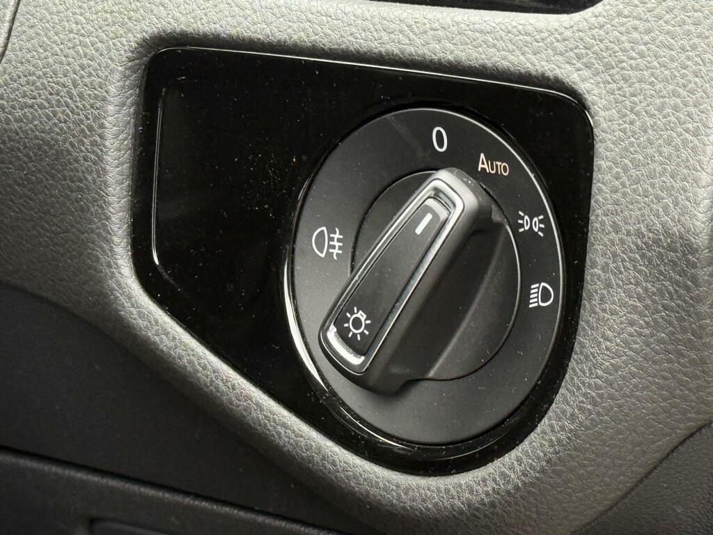 Volkswagen e-Golf 2018 1.4 Tsi 8.7Kwh Gte Hatchback Plug- Blue #30