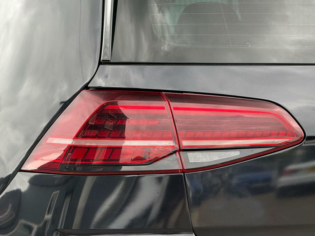 Volkswagen e-Golf 2018 1.4 Tsi 8.7Kwh Gte Hatchback Plug- Blue #34
