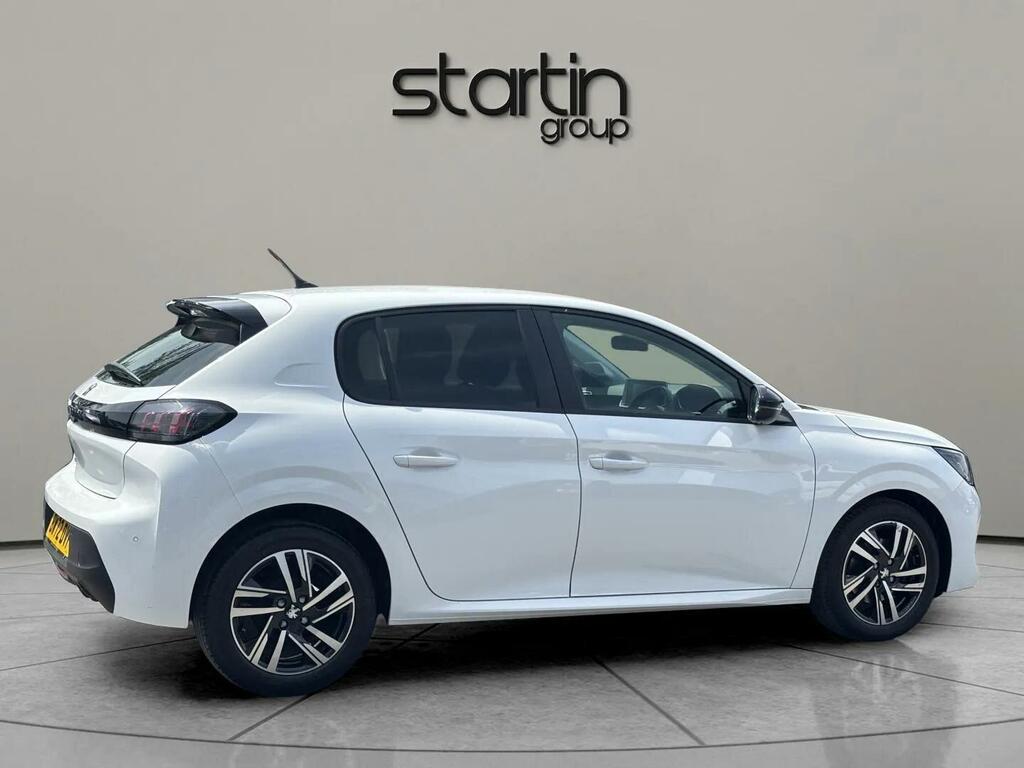 Peugeot 208 1.2 Puretech Active Premium Euro 6 Ss BW72DVP White #6