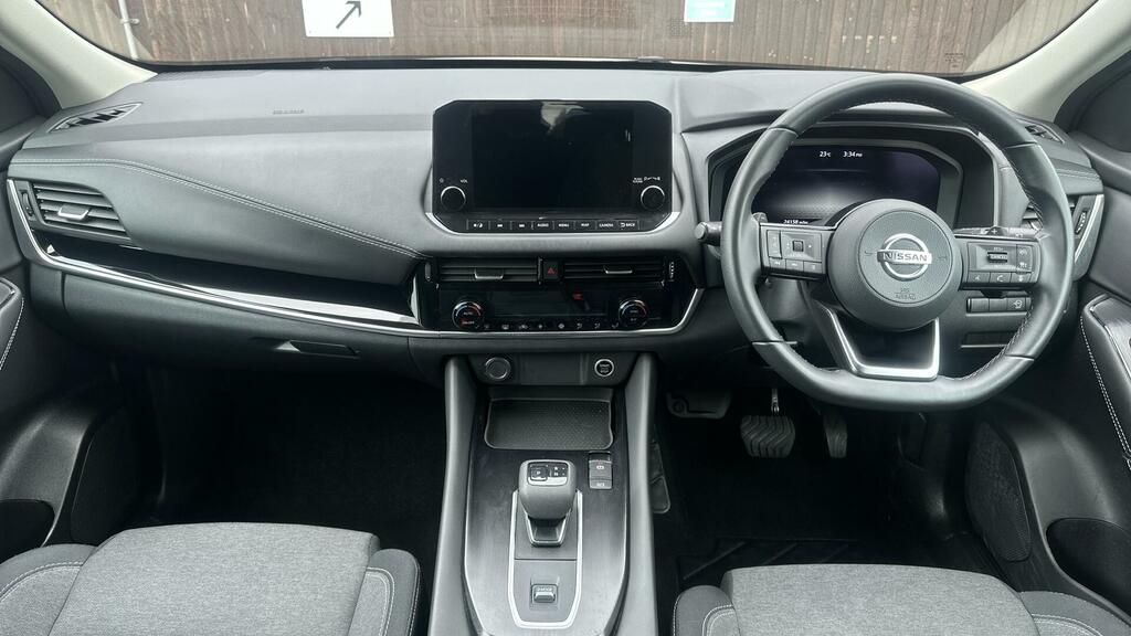 Nissan Qashqai 1.3 Dig-t Mhev N-connecta Xtron Euro 6 Ss OV23WXY White #4