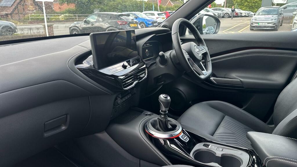 Nissan Juke 1.0 Dig-t Tekna Euro 6 Ss OX75TZT Black #2