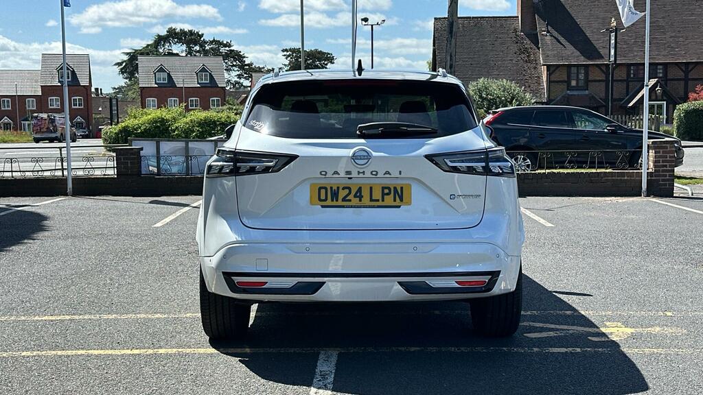 Nissan Qashqai 1.5 H E-power N-design Euro 6 Ss OW24LPN White #6