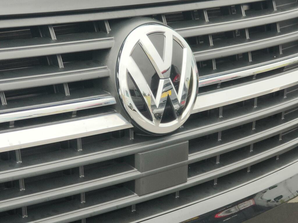 Volkswagen Campervan 2L Highline White #70