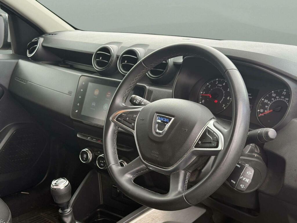 Dacia Duster 1.3 Tce Prestige Euro 6 Ss VE22WJJ Black #2